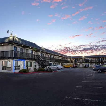 Motel 6 Eureka, CA – Redwood Coast