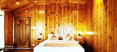 White Coral Beach Resort Hotels near Trail to Elephant Beach