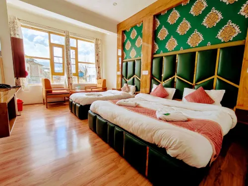 Gulsitara Resorts-Gulmarg Hotels in Baramulla