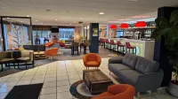 Hostellerie Saint Vincent Beauvais Aeroport Hotel di Beauvais