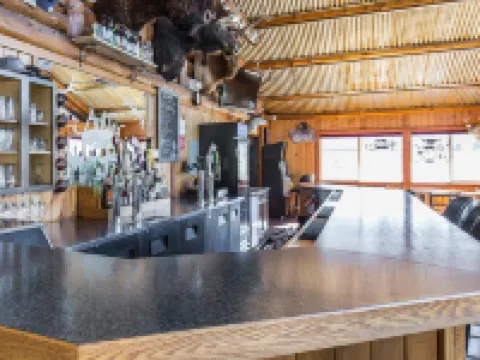 The Antler Lodge - Gardiner Hotels in Gardiner