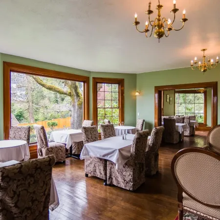 The Campbell House Inn