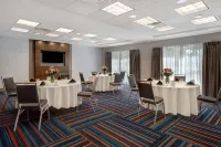 Hampton Inn & Suites Yonkers Hotels in Tuckahoe