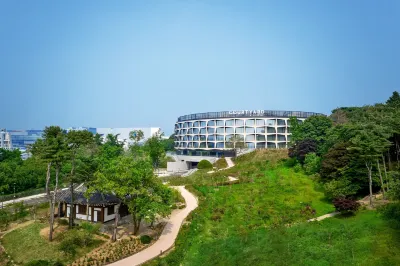 Courtyard by Marriott Pyeongtaek Hotel dekat Bogugsa