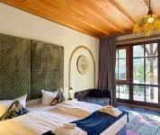 Villa Fantasia Budget Boutique Hotel - Mountain view