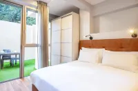 Sea Land Suites - by Echo Hotels - 4-Star