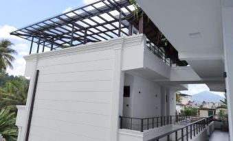 Diora Hotel