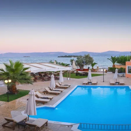 Avantis Suites Hotel