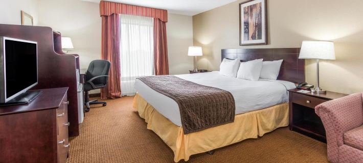 Ramada by Wyndham Elizabethtown Hotels in Hardin County