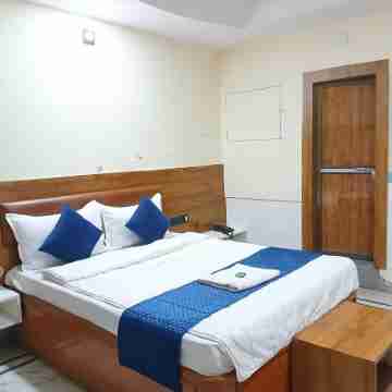 Hotel Yogeshwer Rooms
