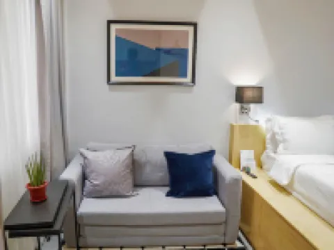 Radlett Residences Hotel - Tuguegarao Hotels in Cagayan