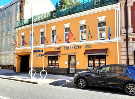 Barin Residence Centre (Барин Резиденс Центр) Отели рядом с достопримечательностью «Храм Василия Блаженного»