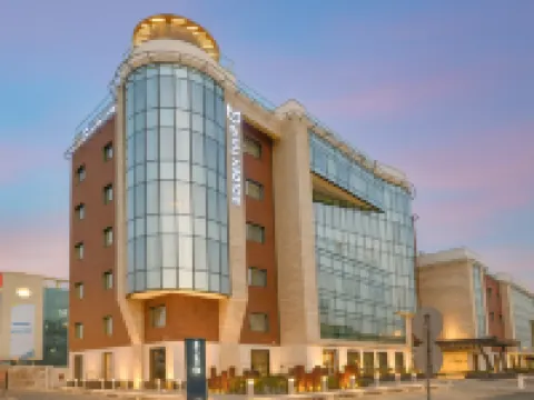 Golden Tulip Riyadh Hotels near Al Hamra