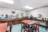 Days Inn by Wyndham Royston Các khách sạn ở Hartwell