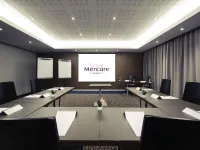 Hotel Mercure Brussels Centre Midi Отели рядом с достопримечательностью «Парк Дуден»