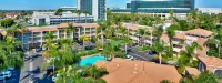 Cortona Inn and Suites Anaheim Resort Hotel a Anaheim City Center