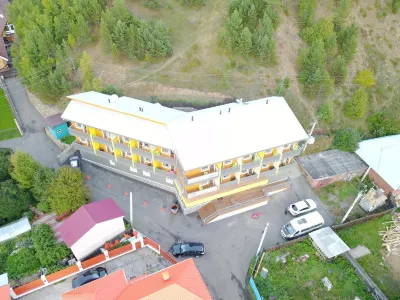 Baikal Cedar Hotels near Dive Center New Dimension