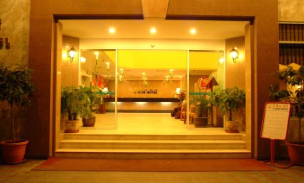 Li Hua Hotel Bintulu