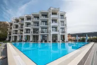 Hotel Samara with Relax Area - Pools