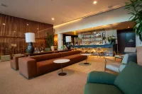 Mona Hotel - Baarit