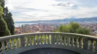Holiday Inn Express NICE - GRAND ARENAS by IHG - vue sur la montagne