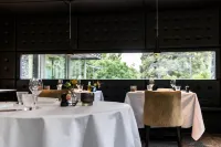 Hotel Sanglier - breakfast