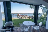 Laguna Grove Holiday Rentals - Condos