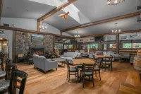 Tigh-Na-Mara Seaside Spa Resort - breakfast