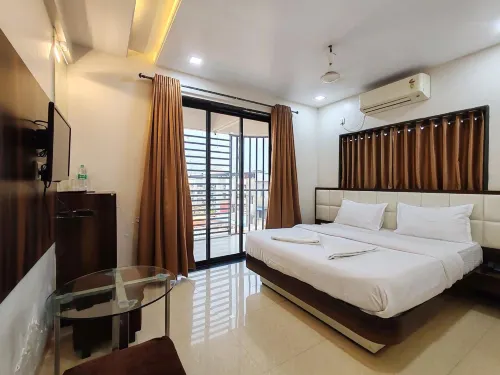 Great Samrat Residency - Mountain view