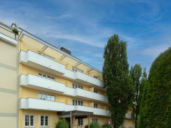 Hotel Biederstein am Englischen Garten