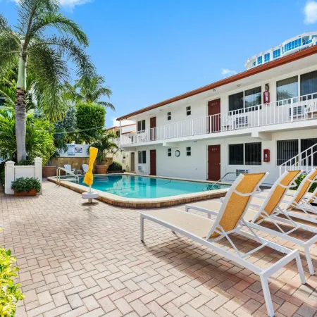 Surf Side Resort