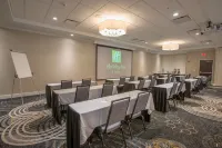 Voco the Clair Cincinnati Downtown Hotels in Cincinnati