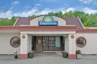 Days Inn by Wyndham Washington Pennsylvania Hotels in Washington County