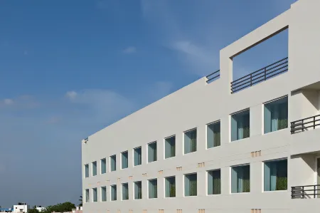 Fairfield by Marriott Coimbatore Отели рядом с достопримечательностью «Codissia Trade Fair Complex»