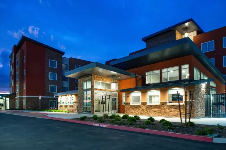 Residence Inn Visalia