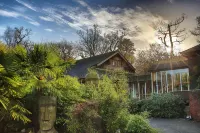 Marwell Hotel Winchester South - parking