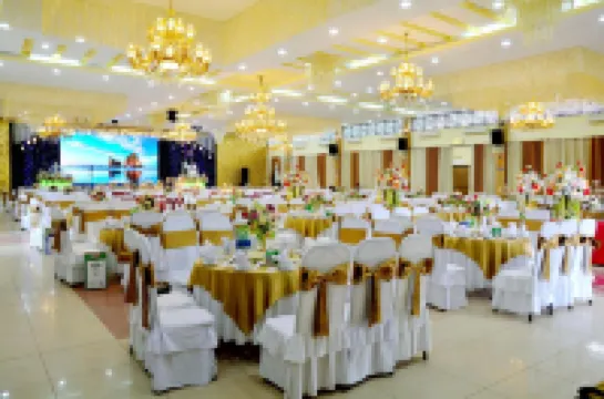 Song Huong Hue Hotel