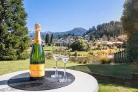 Village Lake Apartments