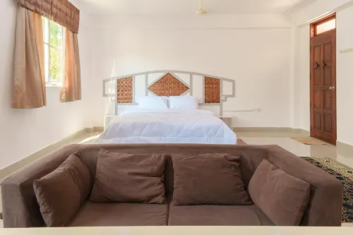 Hithaa Inn & Spa Hotels in Miriandhoo