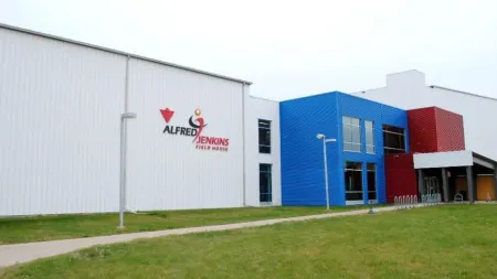 Ramada by Wyndham Prince Albert Отели рядом с достопримечательностью «Cooke Municipal Golf Course»