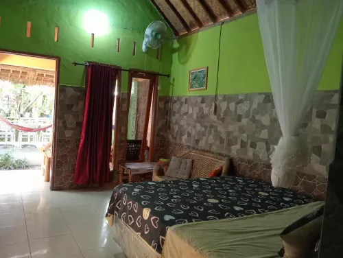 Pelangi Homestay Bungalow Gili Gede