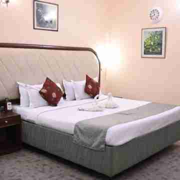 Kaziranga Golf Resort Rooms