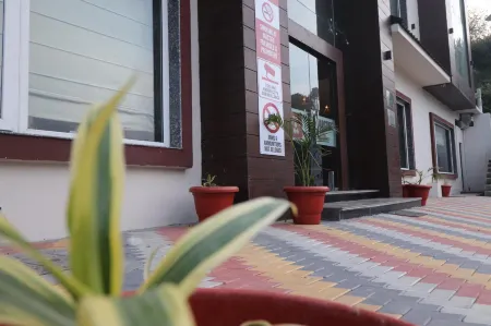 Mastiff Hotel, Dalhousie