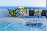 Creta Blue Boutique Hotel - Hot Tub
