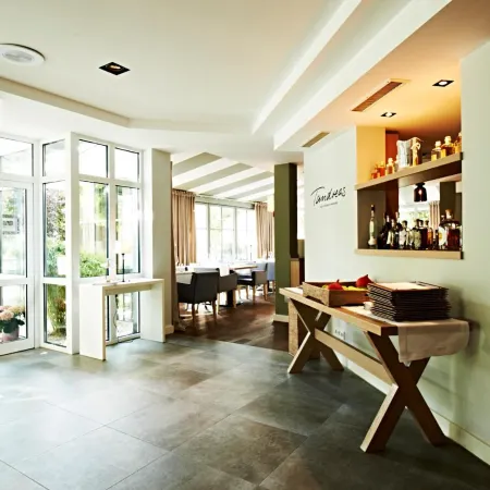 Tandreas Hotel & Restaurant