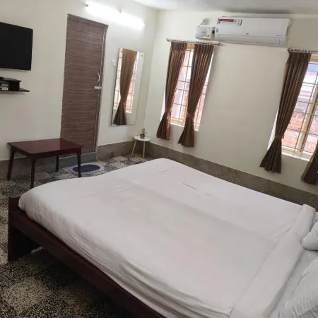 Cm Residency