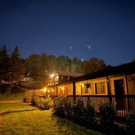 The Willow, Catskill