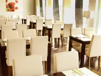 Hotel Kiel by Golden Tulip - breakfast
