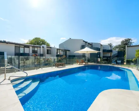 Manuka Park Serviced Apartments Hotels in Griffith