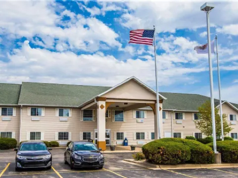 狄克遜凱藝套房飯店 - 近 I-88